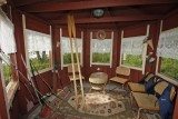 Saunatuvan huvimaja sekä veneilyyn liittyviä tavaroita